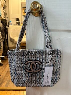 Chanel VIP/COMPLIMENTARY Tweed Mini Tote Bag in Multicolor